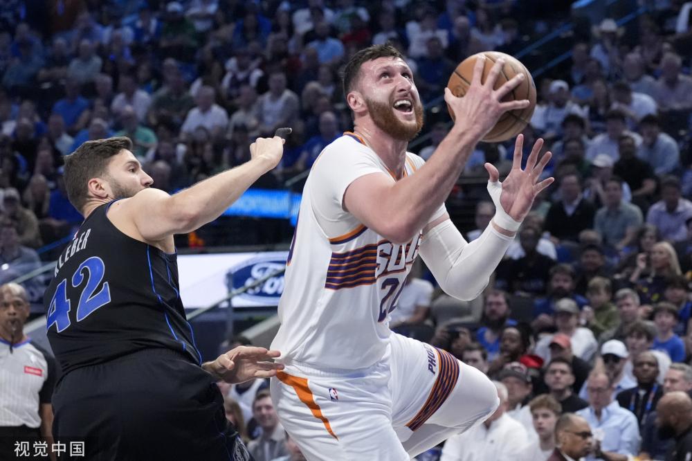 令人瞩目的 令人瞩目的