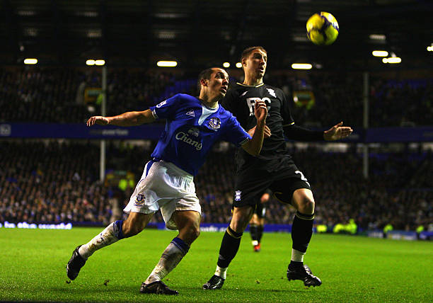 何夜晚把比 何夜晚把比